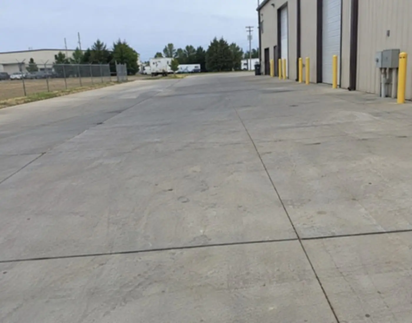 Concrete driveway in Clifton Beach, Cairns